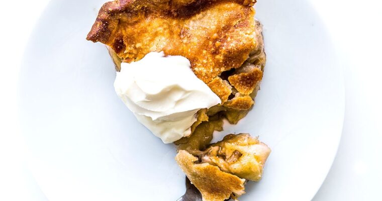 Рецепт приготовления пирога с яблоками в духовке