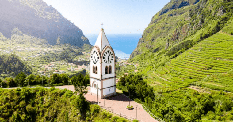 20 прекрасных мест для посещения в Португалии — от сказочных замков до очаровательных пляжных городков